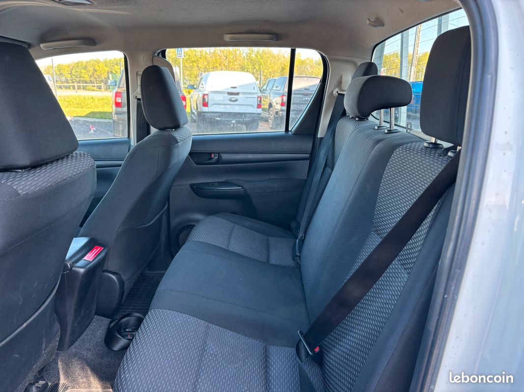 Toyota hilux D4D 2,4 150 double cabine (image 4)