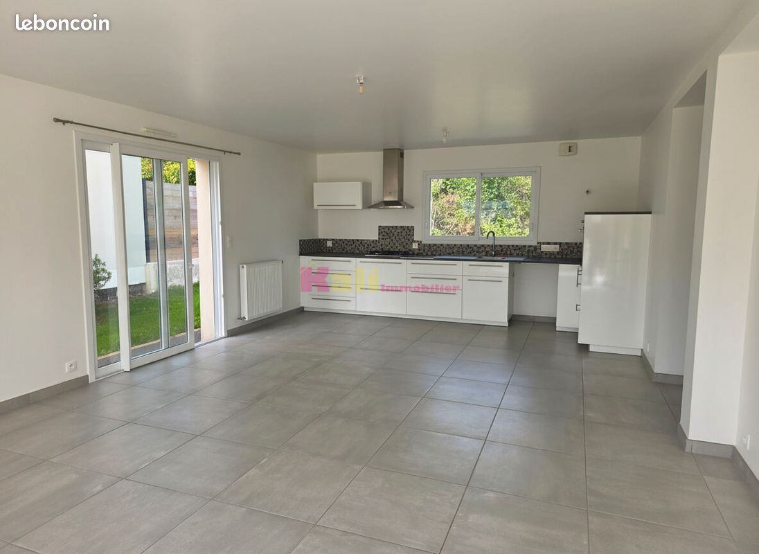 Maison 5 pièces 93 m² · à Guipavas · 93 m² · 263 750 €