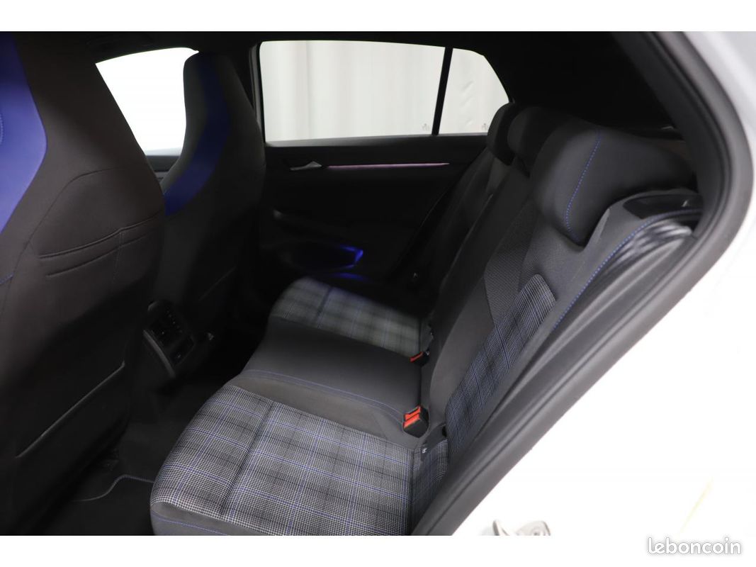 VOLKSWAGEN GOLF VIII GTE 1.4 eHybrid 245 - DSG 6 (image 17)