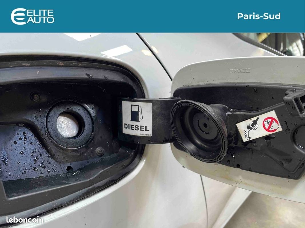 Renault megane iv societe dci 110 energy air nav 2p (image 24)