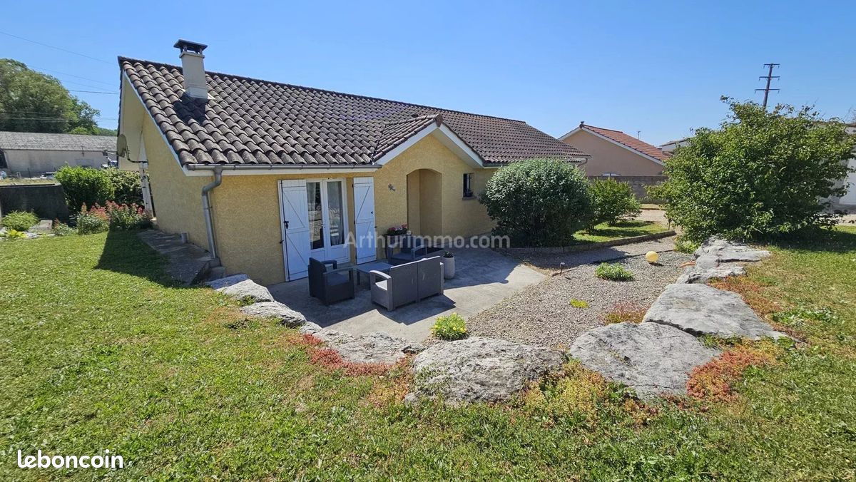 Maison 5 pièces 111 m² · à Montalieu-Vercieu · 111 m² · 323 000 €