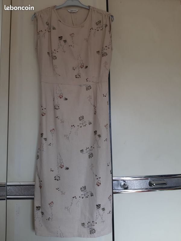 Robe beige (image 4)