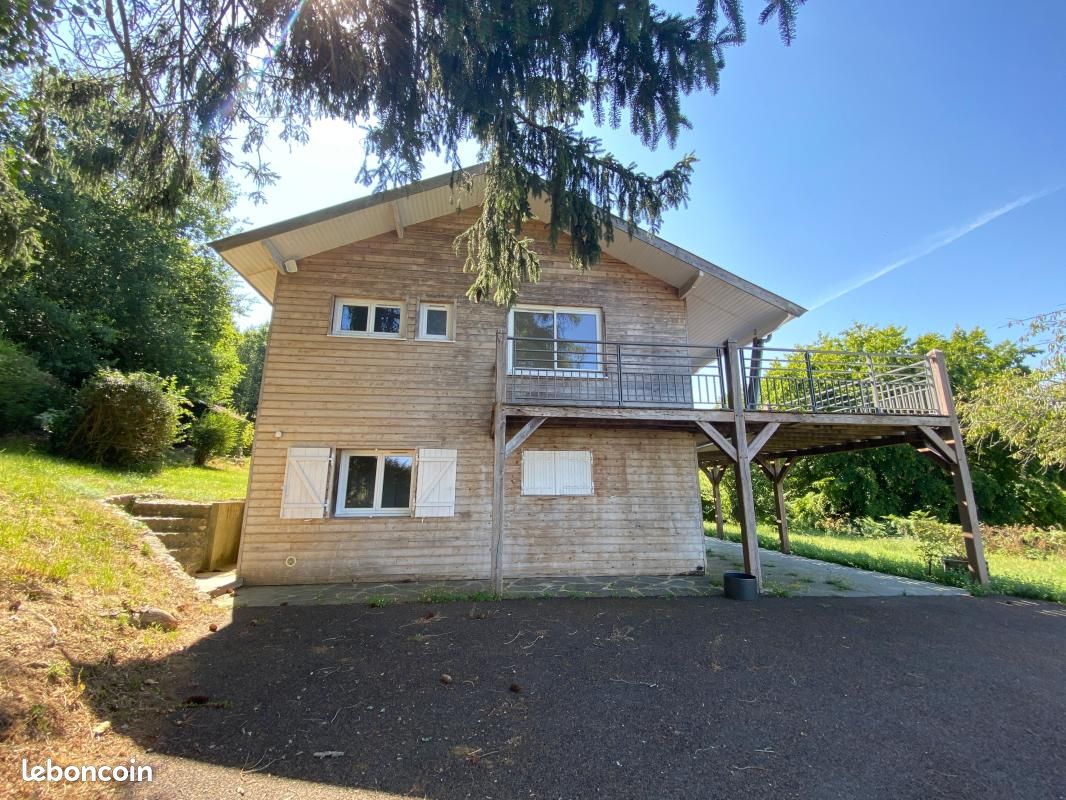 Maison 3 pièces 105 m² · à Sablons sur Huisne · 105 m² · 900 €
