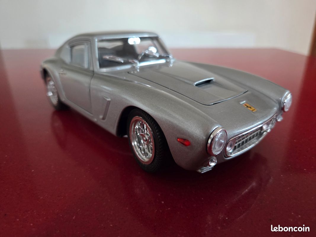 Ferrari 250 GT SWB Berlinette 1961 #12 Jaune 1/18 Jouet Evolution – Miniature Rare