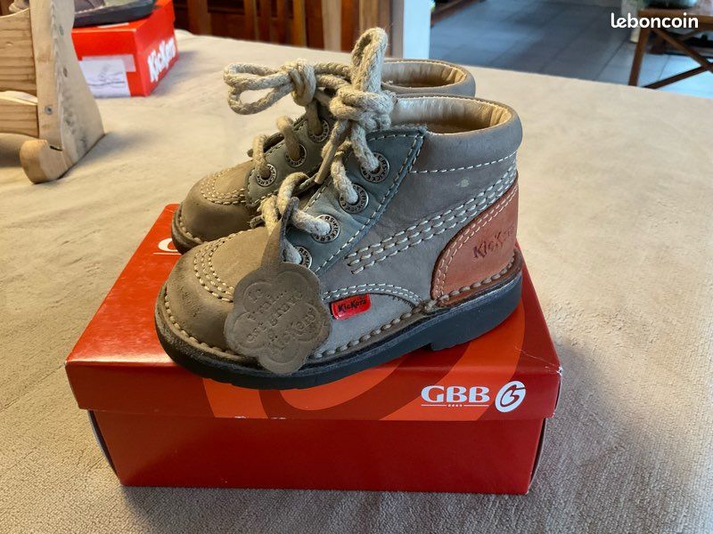 Kickers Chaussure Pour Marche Bebe Chaussures Bébé KICKERS