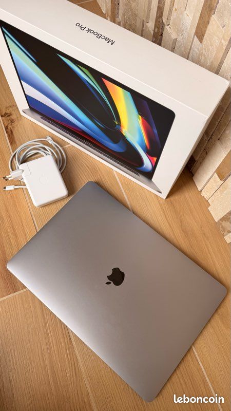 MacBook Pro 16 pouces I7 /32g ram 512GB Radeon Pro 5300M - Main Image