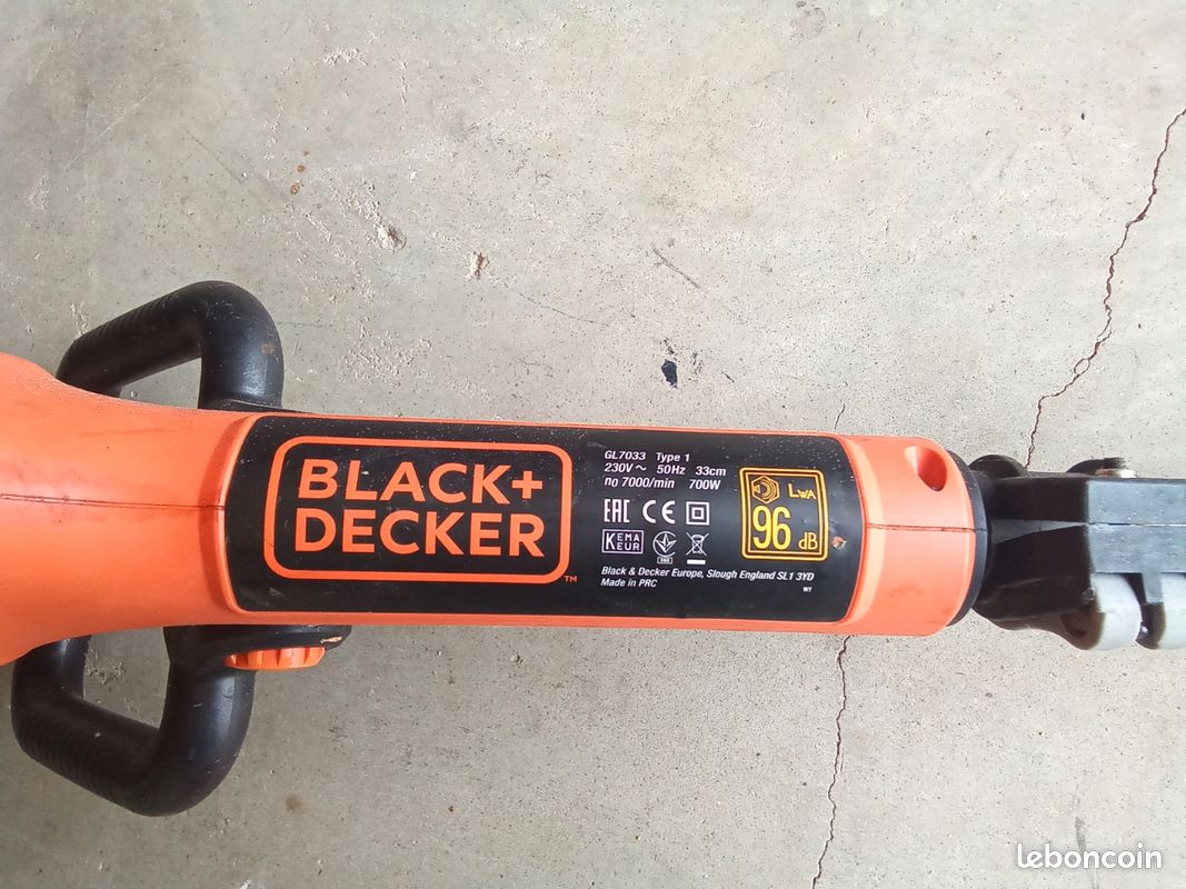 Coupe bordure Black et Decker GL7033 (image 3)