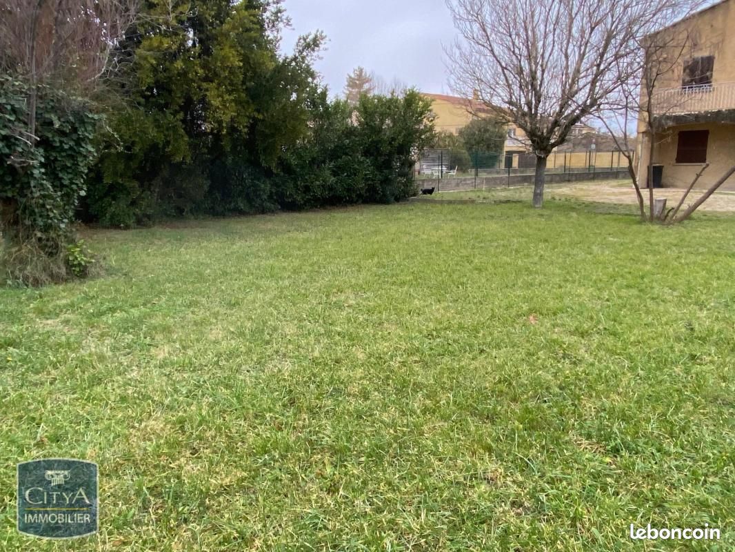 Terrain Jonquieres · à Jonquières · 99 000 €