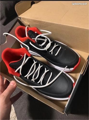 Shoes (image 2)