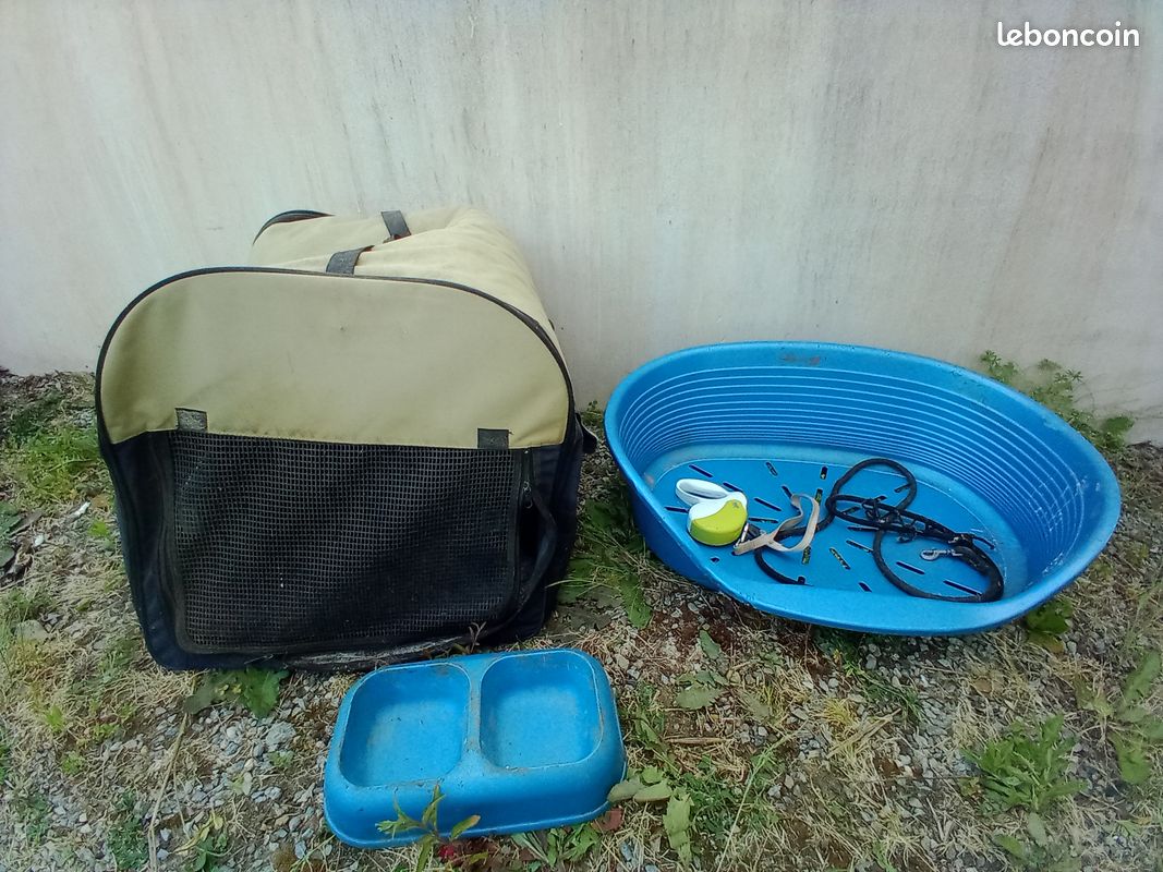 Niche chien + accessoires (image 1)
