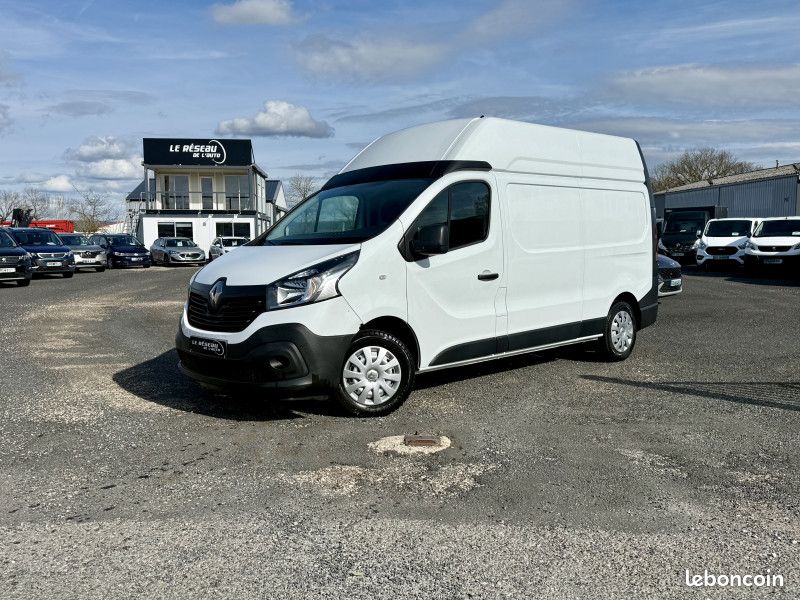 Renault TRAFIC III FG L2H2 DCI 125CH ENERGY CONFORT / ATTELAGE / CLIM / RÉGULATEUR (image 1)