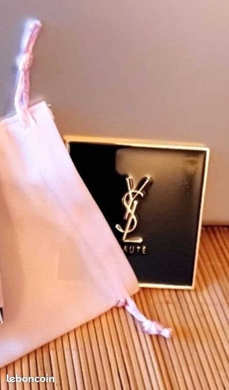 Miniature Yves Saint Laurent Beauté (image 1)
