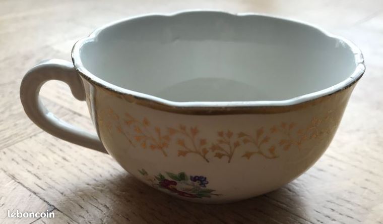Service à Café Henri Chaumeil - 7 Tasses Et Soucoupes + Pot à Lait - Décor "Strasbourg" - Occasion