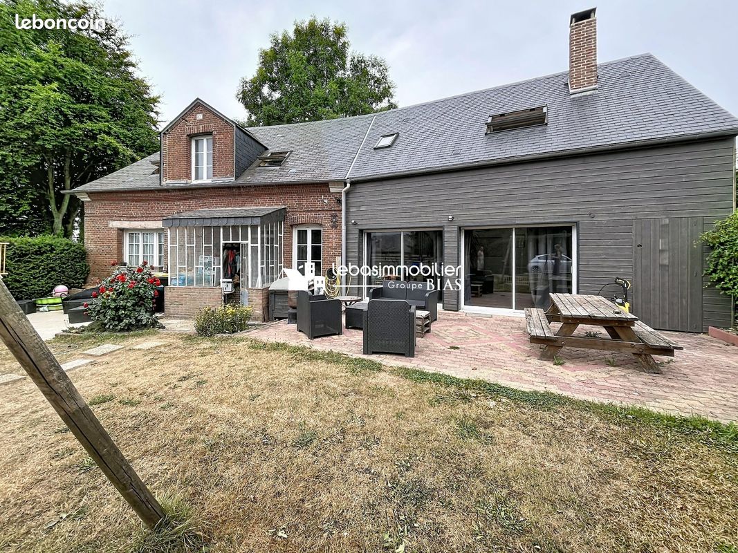 Maison 8 pièces 120 m² · à Cany-Barville · 120 m² · 228 000 €