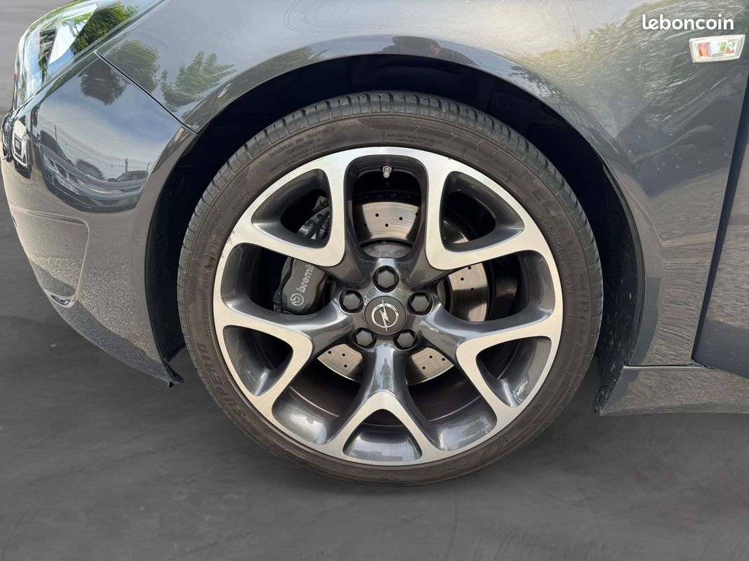 OPEL INSIGNIA ST 2.8 V6 TURBO 325 ch OPC : Garantie 12 mois (image 15)