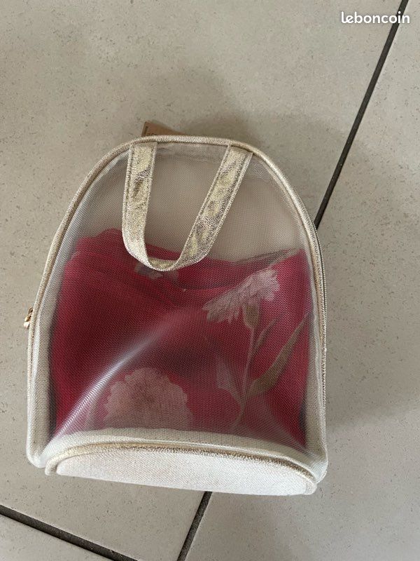 Écharpe avec petite trousse (image 6)