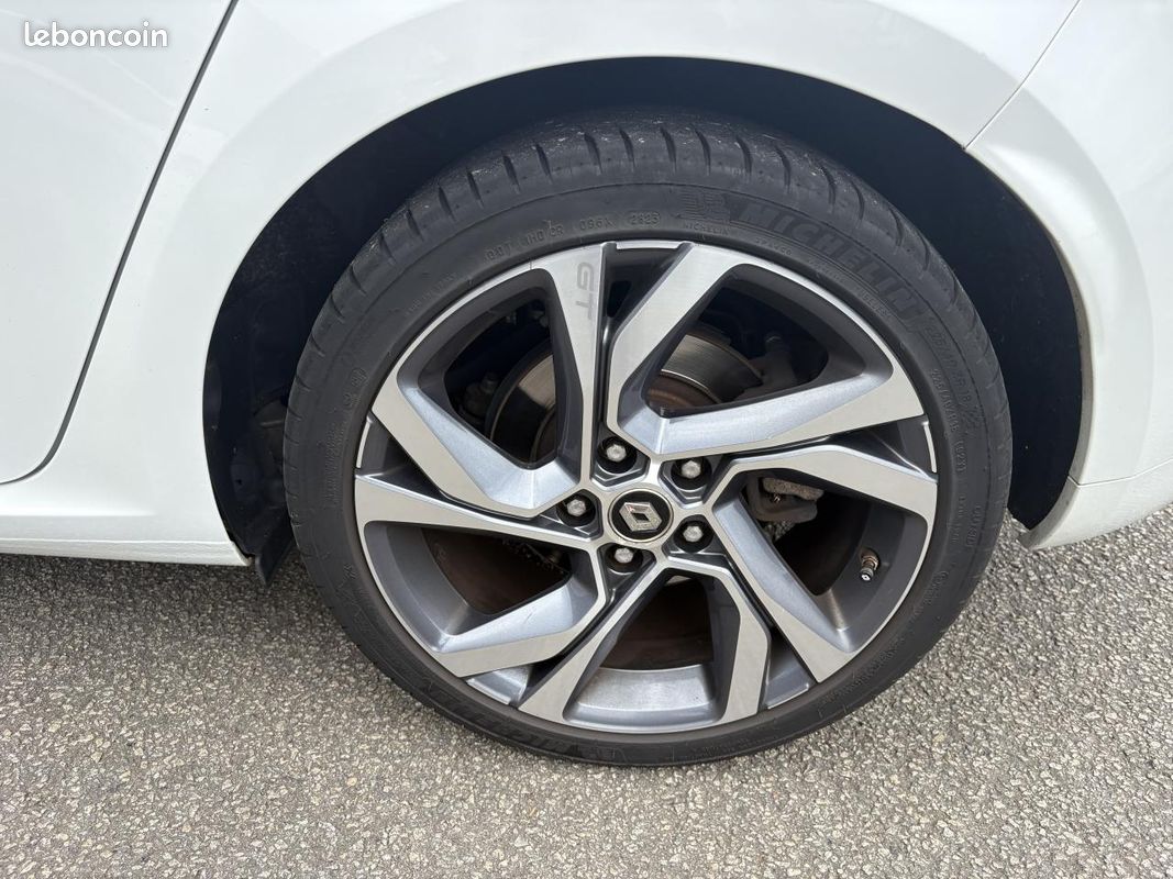 Renault megane 1.6 tce 205 energy gt edc bva (image 17)