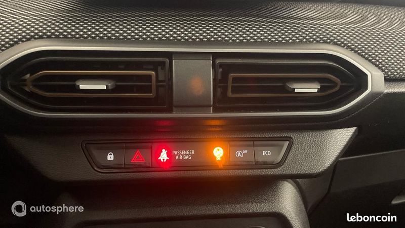 Dacia Sandero 1.0 TCe 90ch Stepway Expression -24 (image 26)