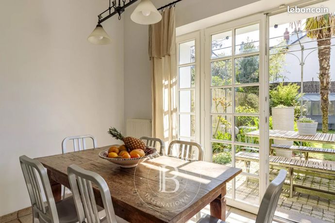 Maison 7 pièces 144 m² — 6