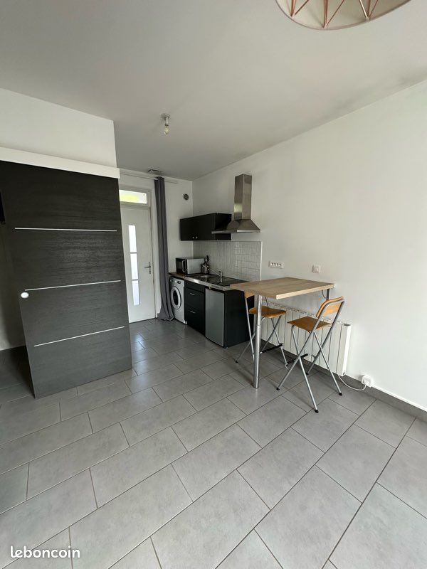 Appartement a louer tassin-la-demi-lune - 1 pièce(s) - 24 m2 - Surfyn