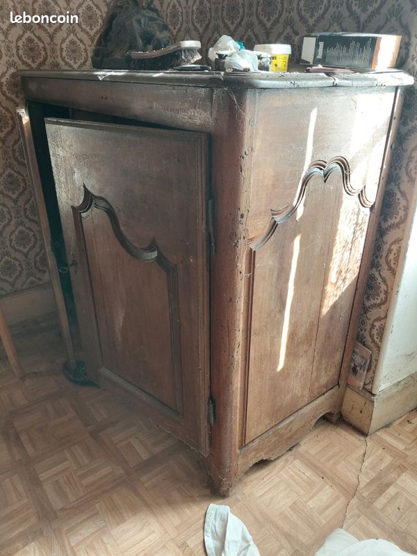 Armoire basse (image 1)