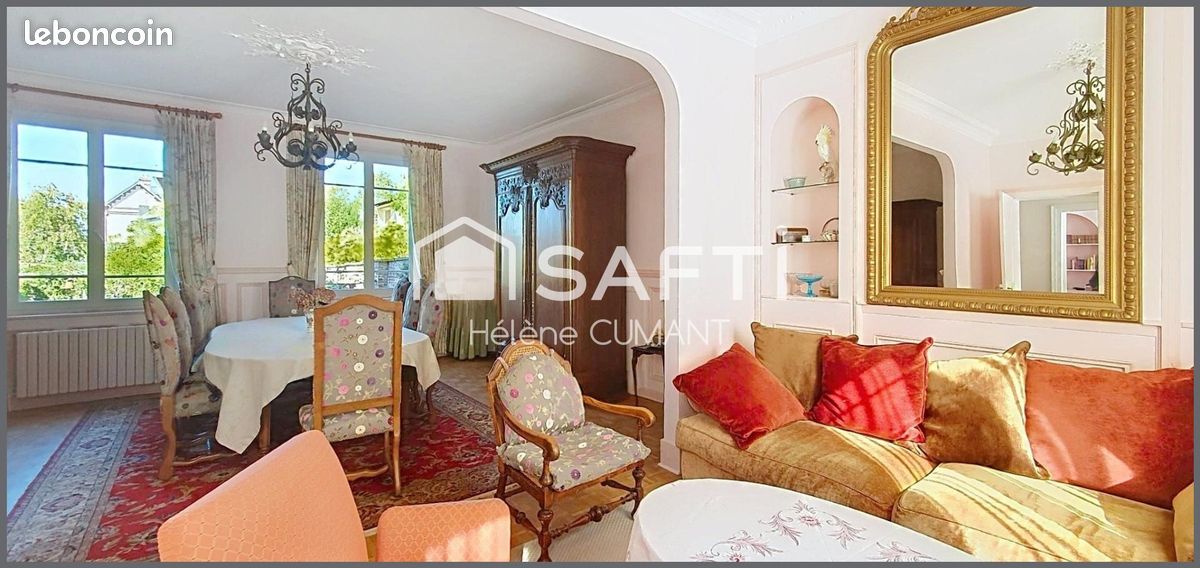 Maison 8 pièces 226 m² · à Lisieux · 226 m² · 499 900 €
