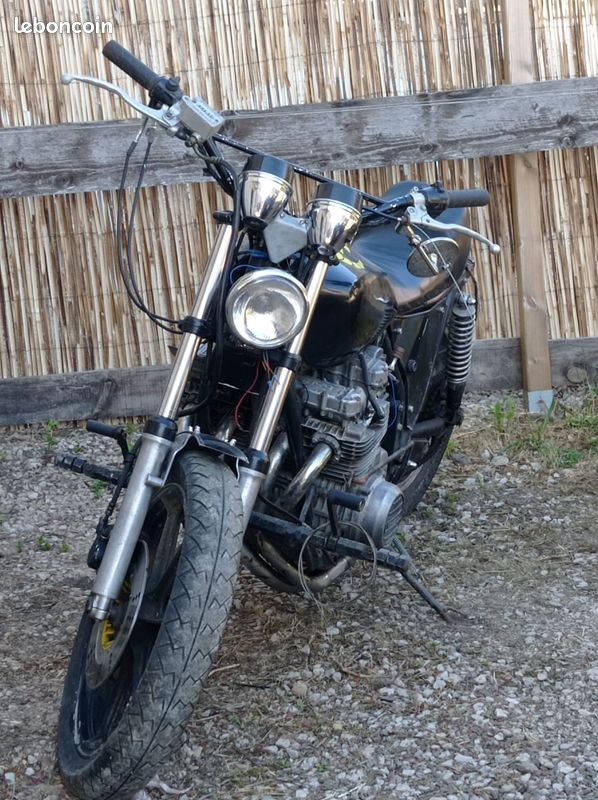 A vendre moto (image 1)