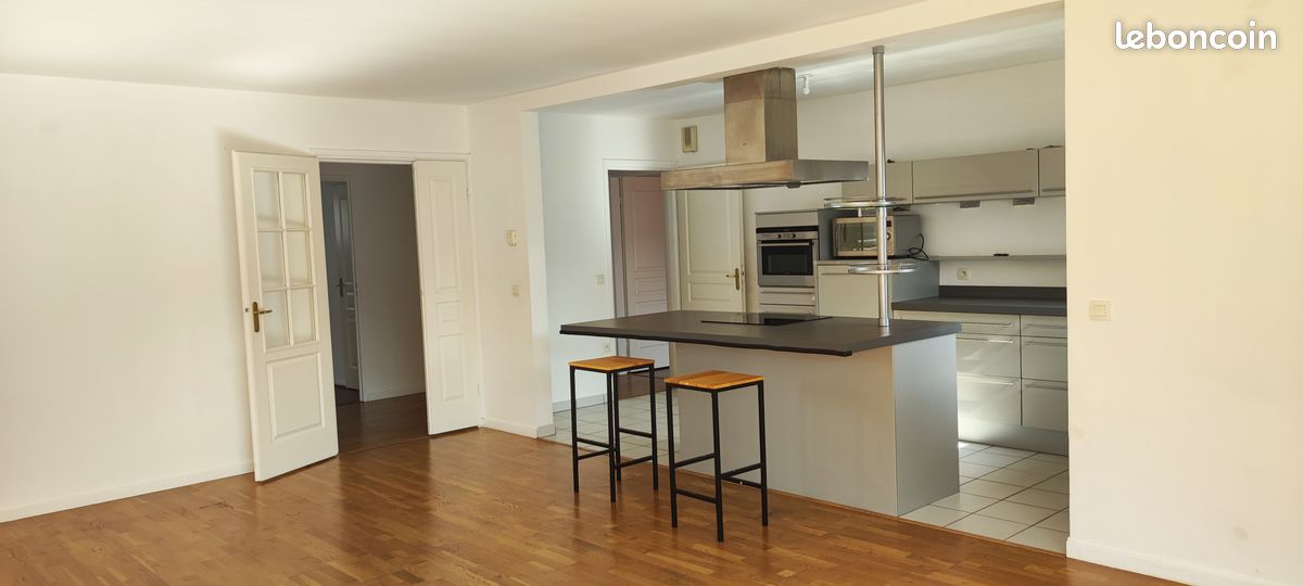 Appartement 4 pièces 108 m² · à Lille · 108 m² · 1 565 €