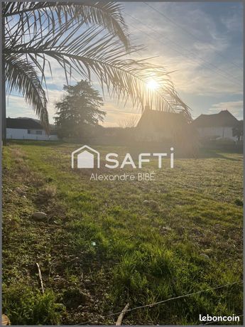 Terrain 1977 m² MEILLON