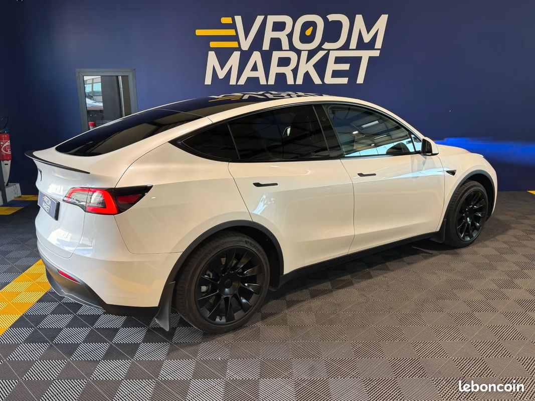 TESLA Model Y 279ch Standard Range - 2024 - Première main - 37 000 km (image 2)