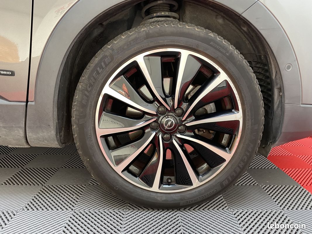 OPEL Grandland X 1.6 HYBRID 225 BVA8 ELITE (image 26)