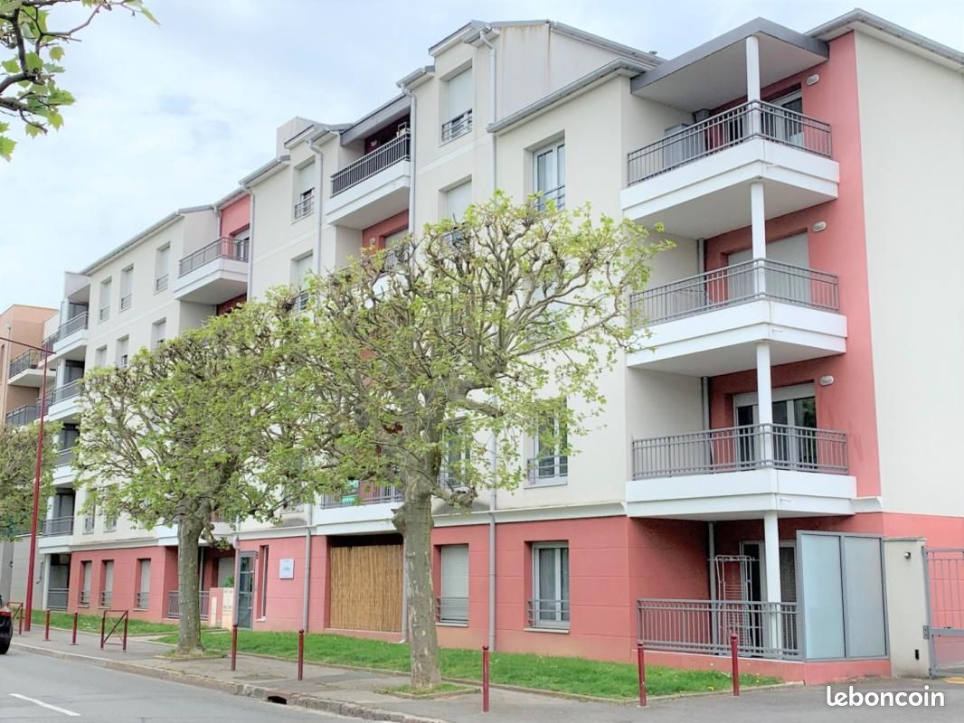 Appartement 3 pièces 54 m² · à Lucé · 54 m² · 702 €