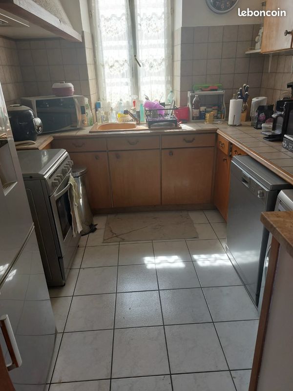Appartement 3 pièces 75 m² · à Château-Landon · 75 m² · 750 €