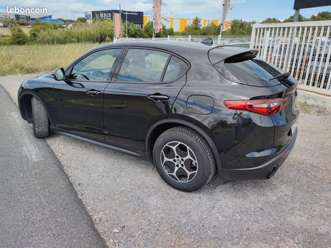ALFA ROMEO STELVIO MY22 2.2 D 160 ch AT8 Super (image 2)