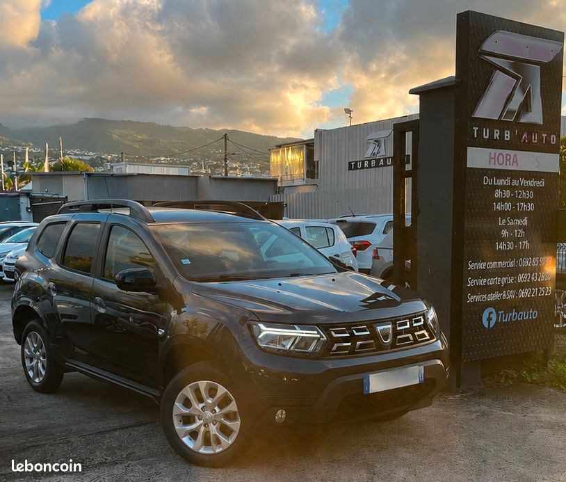 Dacia duster 1.5 blue dci 115 cv (image 1)