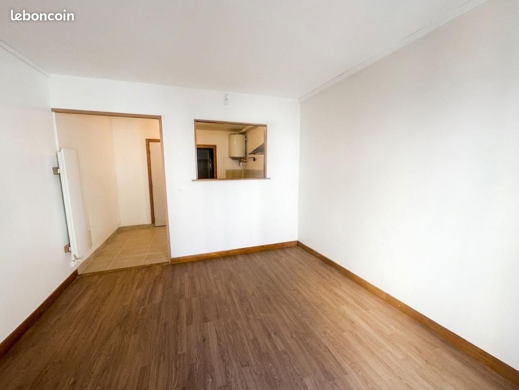 Appartement 1 pièce 24 m² · à Châteaubriant · 24 m² · 380 €