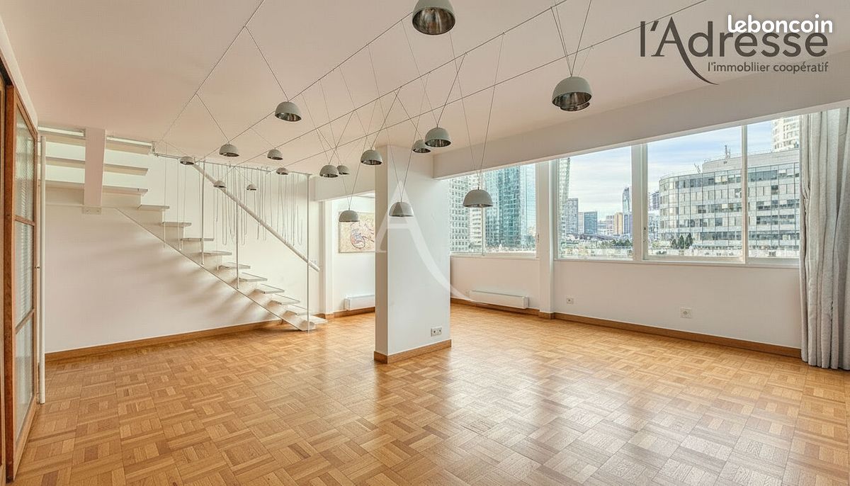 Appartement 6 pièces 166 m² · à Courbevoie · 166 m² · 599 000 €