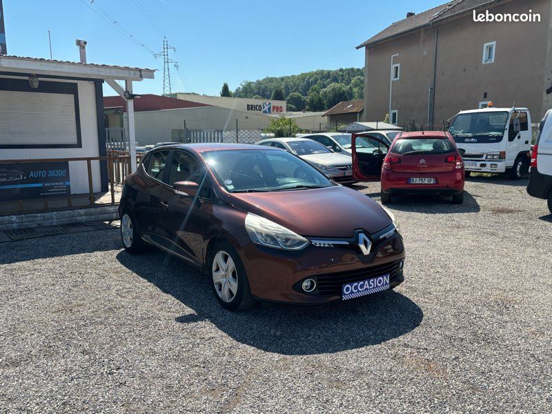 CLIO 4 / moteur 1.2 16v 75 / très rare (image 2)