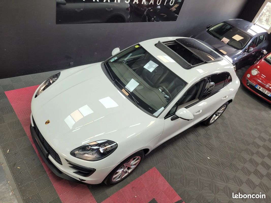 PORSCHE MACAN Diesel 3.0 V6 258 ch S PDK / SUPERBE ETAT - 2EME MAIN - ENTRETIEN PORSCHE - TOIT OUVRANT - BOSE (image 38)