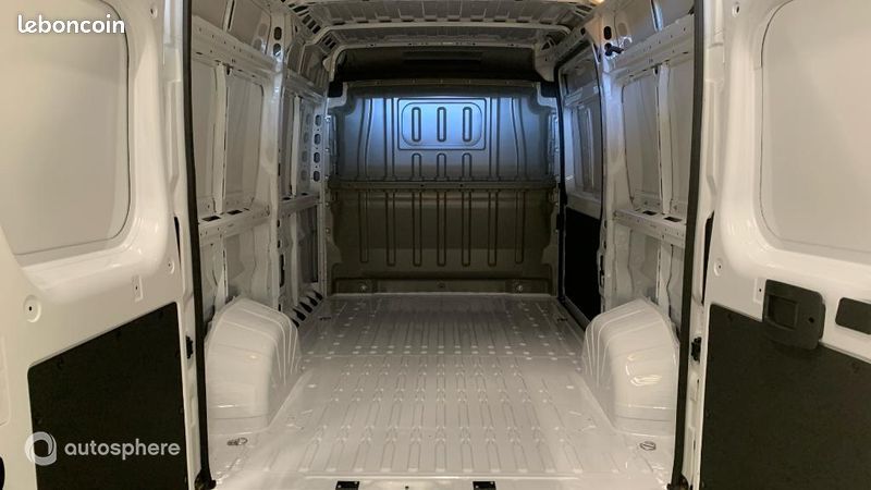 Peugeot Boxer Véhicule utilitaire ou Société L2H2 3.3 120ch Active (image 14)