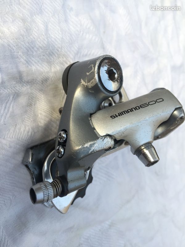 Dérailleur Arrière Shimano 600 – Pièce Vélo Vintage – Occasion
