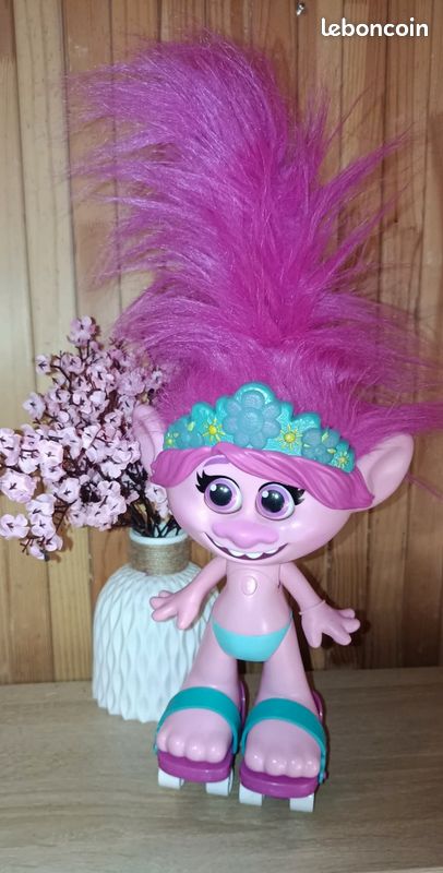 Poupée troll interactive Jeux Jouets
