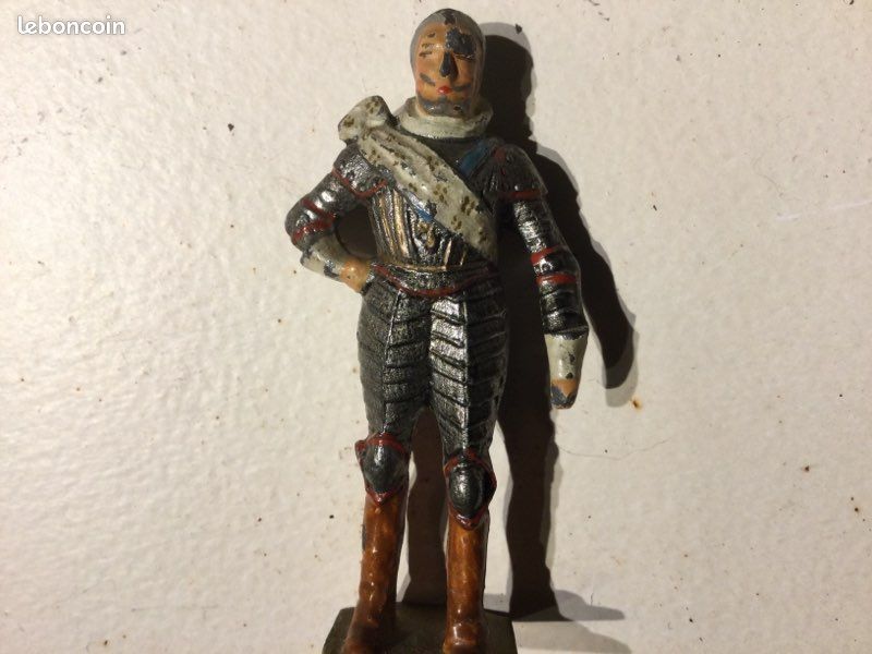 Figurine Vertunni - Duc De Luynes - Pièce De Collection
