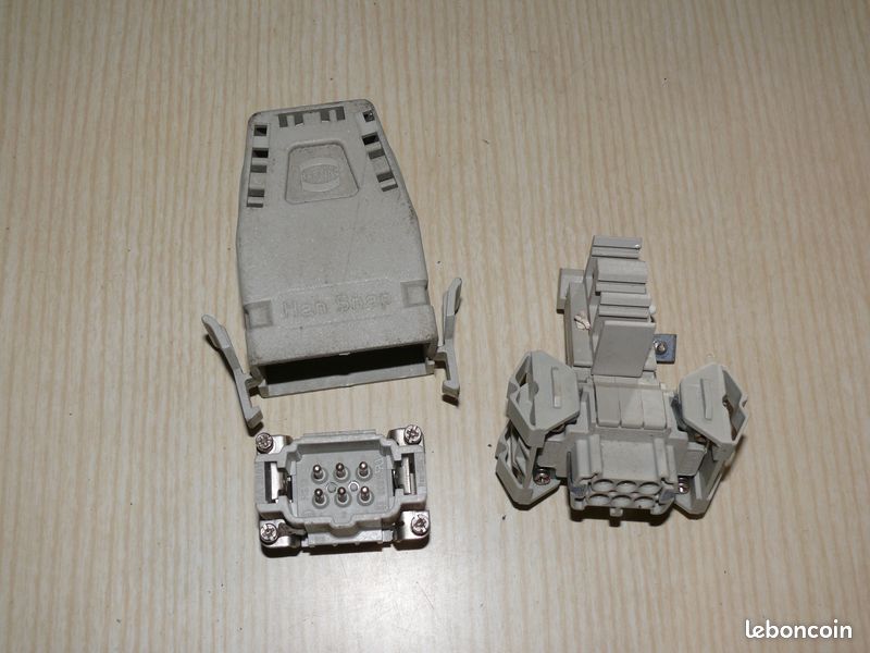 (🔌6) Connecteurs Harting 6P+T 16A (image 4)