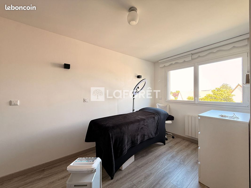 Maison 7 pièces 203 m² (image 17)