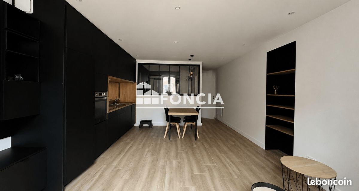 Appartement 2 pièces 45 m² · à Villefranche-sur-Saône · 45 m² · 720 €