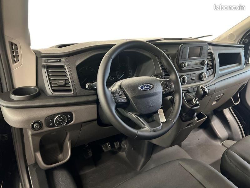 Ford Transit 2T Fg T330 L2H2 2.0 EcoBlue 130ch S&S Trend Business (image 7)