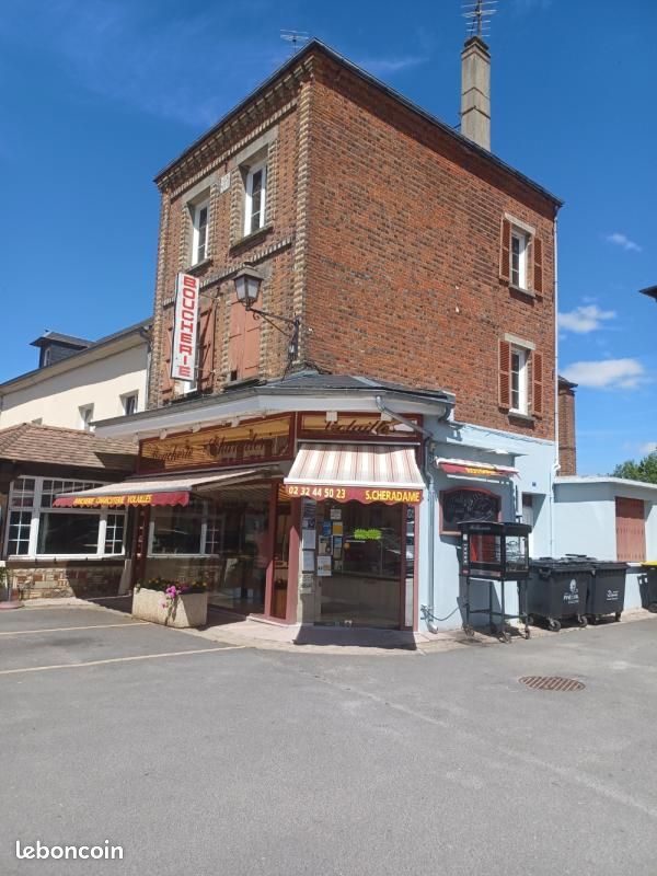 Maison 5 pièces 101 m² · à Montreuil-l'Argillé · 101 m² · 69 900 €