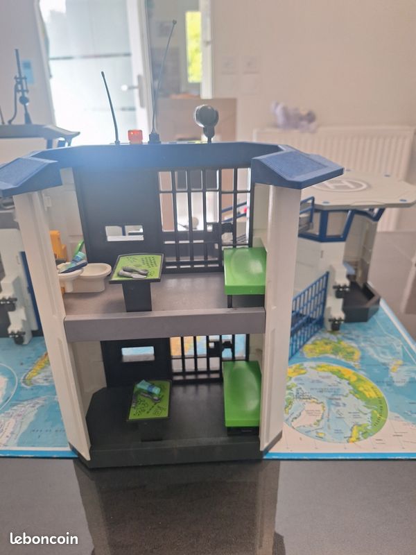 Caserne playmobil 6919 (image 5)