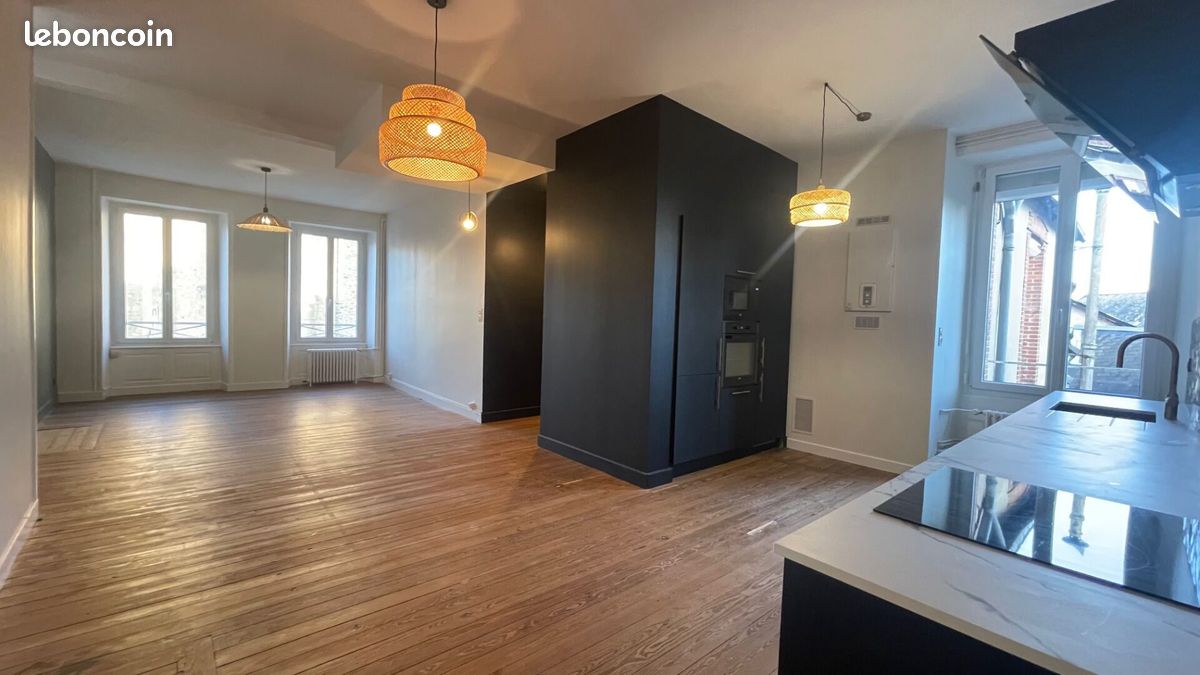 Appartement 3 pièces 87 m² · à Mayenne · 87 m² · 605 €/mois